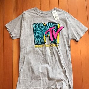 MTV graphic tee